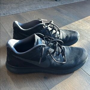 Nike Free Men's sneakers - black